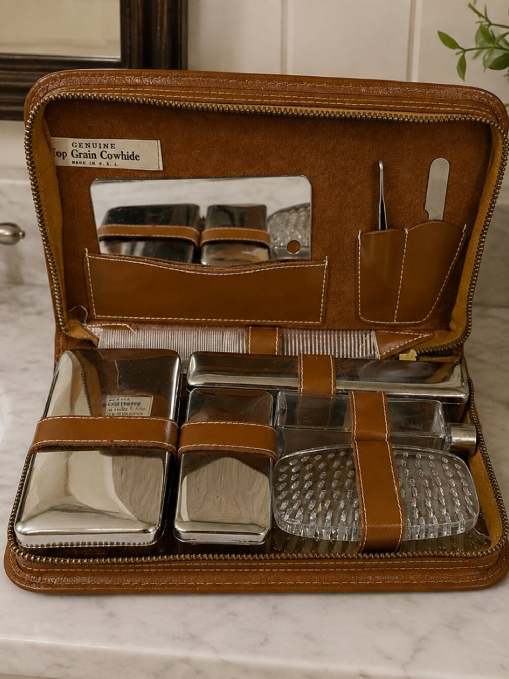 Mid century modern Men's Leather Zippered Travel Kit Seba on zipper VINTAGE